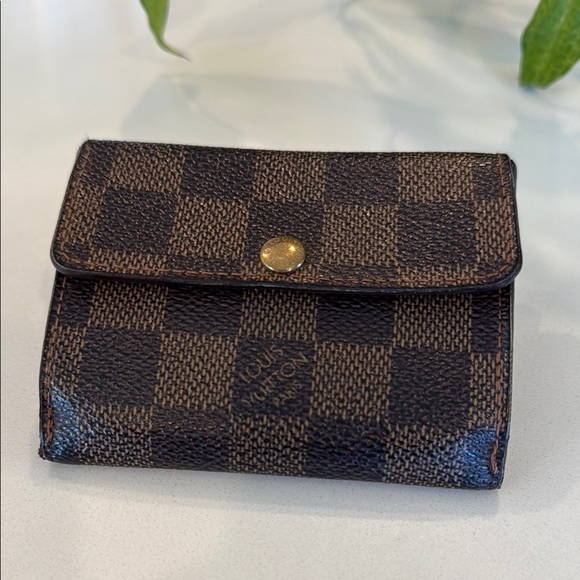 Louis Vuitton Accessories - Louis Vuitton Ludlow Damier Ebene Brown Waller